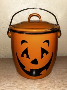 Vintage Hallmark Metal Enamel Lidded Pumpkin Bucket  Halloween candy pail Decor - Bild 1 von 10