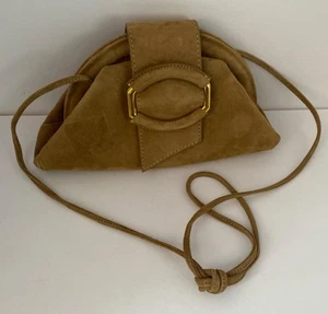 Pochette Banana Republic Stella Cloud Made In Italy beige usata ottime condizioni - Foto 1 di 15