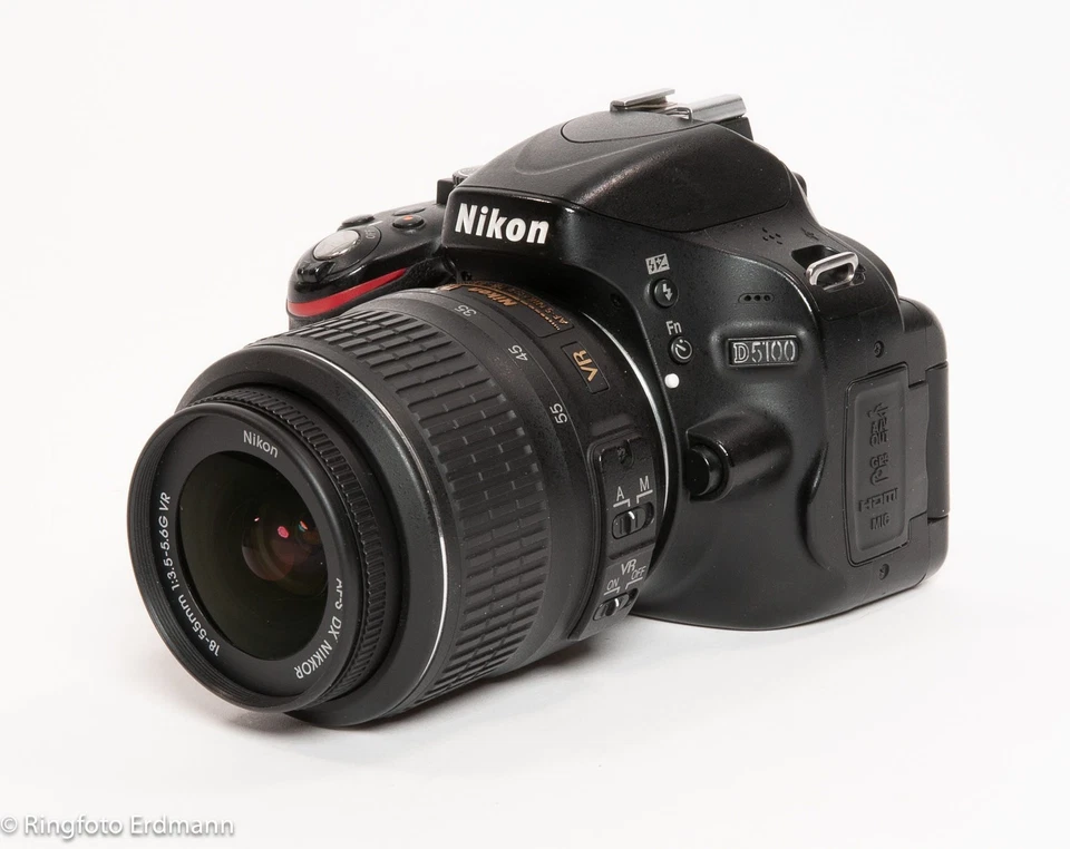 Nikon D5100 Kit m/ AF-S DX 18-55mm f/3.5-5.6G ED VR Objektiv, gebraucht - Bild 1 von 4