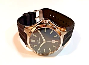 Delma Newport Swiss Made (ETA F06.111) Sportsuhr UNGETRAGEN / NEU - Bild 1 von 8