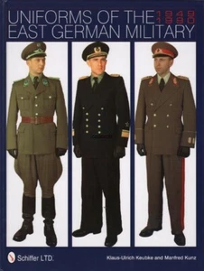 Uniformen des ostdeutschen Militärs: 1949-1990 von Manfred Kunz und Klaus-Ulric - Bild 1 von 7