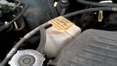 Coolant Reservoir Fits 00-02 DODGE 2500 PICKUP 30083790 Foto 1 de 4