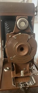 Eastman Kodak Co. Rainbow Hawk-Eye No. 2 Folding Model C Camera Brown Untested - Picture 1 of 15