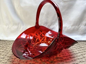 Vintage Indiana Amberina Glass Flower Fruit Basket - Picture 1 of 9