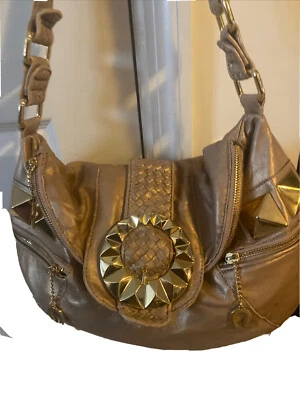 Bolso de Hombro Hobo Vintage Betsey Johnson Mate Tono Dorado Herrajes Foto 1 de 4