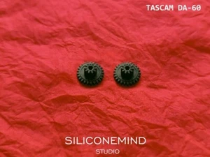 TASCAM DA-60 replacement gear wheel x2, #5761866700 in SM - Picture 1 of 2