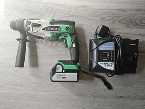 Hitachi SDS drill, battery and charger - Picture 1 of 1
