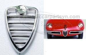 Alfa Romeo Spider Duetto (1966-1969) center grille new - Picture 1 of 5