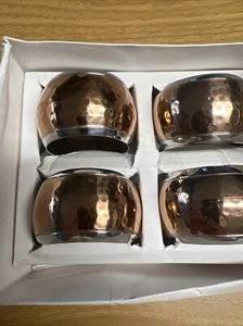 Anillos de servilleta martillados de cobre Godinger, juego de 4 (FC8) - Imagen 1 de 7