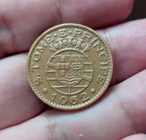 54) Portugal/Santo Tomás y Príncipe 1 Escudo 1962 KM#18 Circulado - Imagen 1 de 2