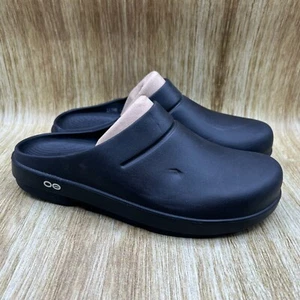 Oofos OOclog Luxe Herren Größe 9 EU 42 Schwarz Pantolette Slipper Komfortschuhe Sneaker - Bild 1 von 10