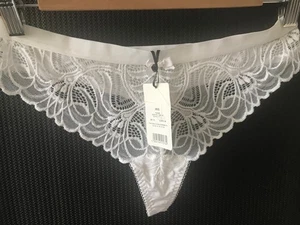 LEPEL   White lace thong brief new uk 10 stretch back lace front new - Picture 1 of 3