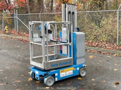 2018 Genie GR-20 20' 电动立式桅杆升降空中工作平台 bidadoo — 第 1/4 张图片