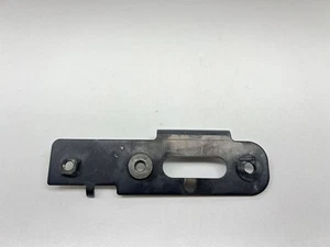 2007 06 07 Suzuki GSXR600 GSXR 600 OEM Horn Mount Bracket OEM - Picture 1 of 2