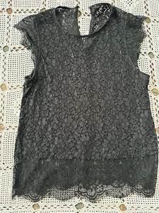 Ladies Black Scalloped Lace Top Cap Sleeve Round Neck Size S Free Postage! - Picture 1 of 11