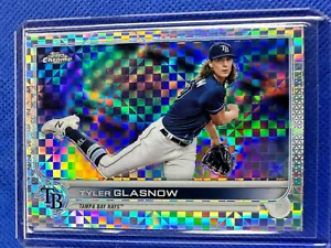 2022 #152 Tyler Glasnow Topps Chrome Baseball X-Fractor Tampa Bay Rays - Bild 1 von 2