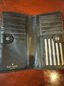 Kate Spade Southport Avenue Sandra Black Pebbled Leather Wallet READ - Picture 1 of 4