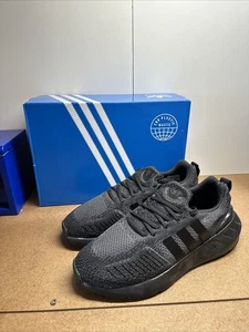 Adidas Swift Run 22 schwarz/dunkelgrau Schuhe für Männer GZ3500 Herren Größe 10,5 - Bild 1 von 7