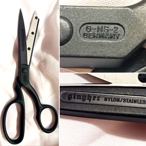 TIJERAS GINGHER 8" MANGO DOBLADO PESO PLUMA NYLON/INO INOXIDABLE G-NS-2 ALEMANIA - Imagen 1 de 9