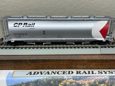 CP RAIL - SILVER PACMAN WHEAT CYLINDRICAL COVERED 4 BAY HOPPER - HO Scale NEW - Image 1 of 4