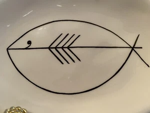 CREATIVE CO=OP WHITE Fish Dish/Soap Dish/Snack/Bathroom trinket dish NEW COND - Picture 1 of 9