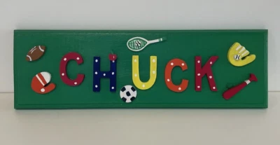 Placa con nombre de madera maciza hecha a mano "CHUCK" 15,25 x 5" usada - excelente estado. Foto 1 de 4