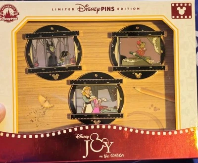 Prendedor de película Disney D23 Expo Alegría en la pantalla Maléfica Cenicienta Dumbo LE 200 Foto 1 de 4