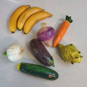 Vintage Pappmaché Obst Gemüse Mexiko Menge 9 Artischocken Aubergine Zwiebel Karotte - Bild 1 von 3