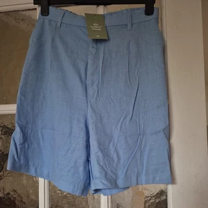 Neu mit Etikett hellblaue maßgeschneiderte Shorts Größe Small von H&M - Bild 1 von 5