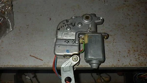 Motor de techo corredizo VW Corrado / Passat 35I piezas número 357877795 - 357 877 795 - Imagen 1 de 1