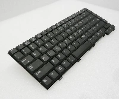 Genuine Compaq Presario 900 Keyboard 285530-001 - Image 1 of 3