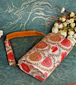 Elegant Clutch for women, gifts for Valentines Day, gifts for her - Picture 1 of 1