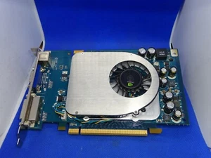 SAPPHIRE GeForce 8600GT 256MB DDR3 PCI-E GRAFIKKARTE VGA DVI S-VIDEO #GK4175 - Bild 1 von 4