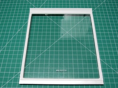 Estante de vidrio para refrigerador LG OEM AHT73253801, AHT73233917 Foto 1 de 4