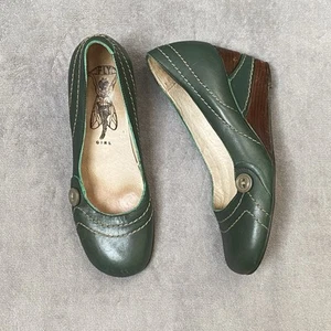 FLY LONDON Green Leather Wedge Heels Shoes Size UK 6 EU39 Button Detail - Picture 1 of 11
