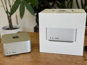 Apple Mac Studio - 512GB SSD M1 Max 32GB RAM With Box, Original Owner - Afbeelding 1 van 11