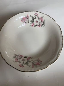 5 Steubenville China Moss Rose 6” Bowls - Picture 1 of 6