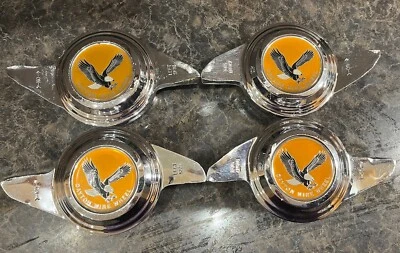 Wire Wheel KNOCK OFF DAYTON 4 × 2Bar Knock Offs 9223 with Chips Low Rider Custom - Image 1 of 4