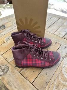 UGG High Top Sneaker Gr. 7 Cayha rot kariert Sherpa gefüttert Schuhe neu im Karton - Bild 1 von 11