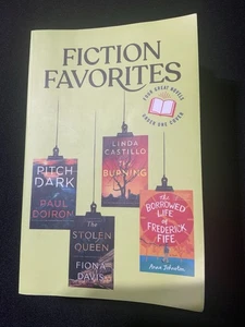 Reader's Digest FICTION FAVORITES! Paperback Volume 405 2025 - Foto 1 di 2