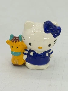 Vintage 1991 Sanrio Japan Hello Kitty & Cow Pet Porcelain Miniature Figure RARE - Picture 1 of 3