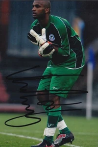ALI AL HABSI HANDSIGNIERTES 6X4 FOTO - FUSSBALL AUTOGRAMM - WIGAN ATHLETIC. - Bild 1 von 1