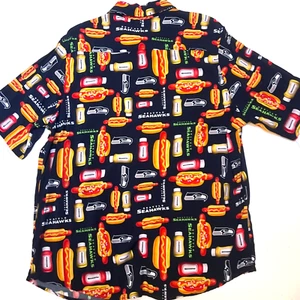 FOCO Seattle Seahawks Hawaiian Shirt NFL Team Apparel Sizes L. XL.  2XL - Picture 1 of 7