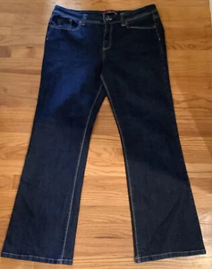 Gloria Vanderbilt Women’s Dark Blue Denim Jeans With Embroiled Pockets Size 16 - Picture 1 of 5