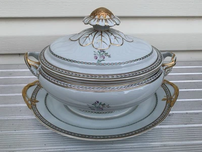 1940s Hand Painted Vista Alegre VA PORTUGAL Gold Porcelain China TUREEN Pot Bowl - Image 1 of 4