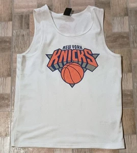 New York Knicks Giant Logo Ultra Game Jersey Mens Medium - Picture 1 of 5
