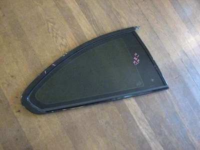 BMW F22 F87 M2 M235I M240I 2016-2022 cuarto derecho ventana cristal negro brillante moldura Foto 1 de 4