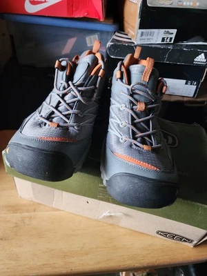 Keen Voyageur Hiking Shoes for Men  - 14 - Image 1 of 4