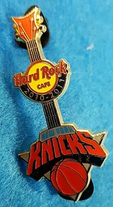 NEW YORK KNICKS NBA BASKETBALL MASCOT LOGO GUITAR 2010 SEASON Hard Rock Cafe PIN - Picture 1 of 1