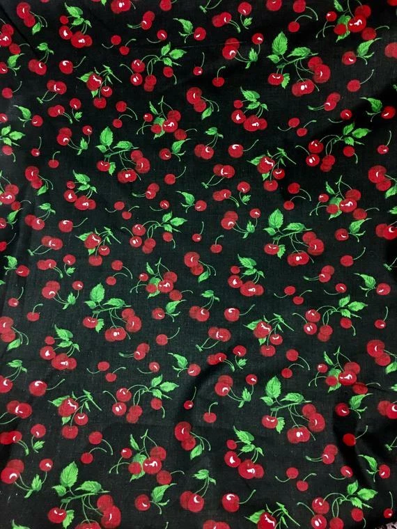 Tela de polialgodón rojo cerezo sobre negro se vende por yarda POLYCOTTON 58" ancho Foto 1 de 1